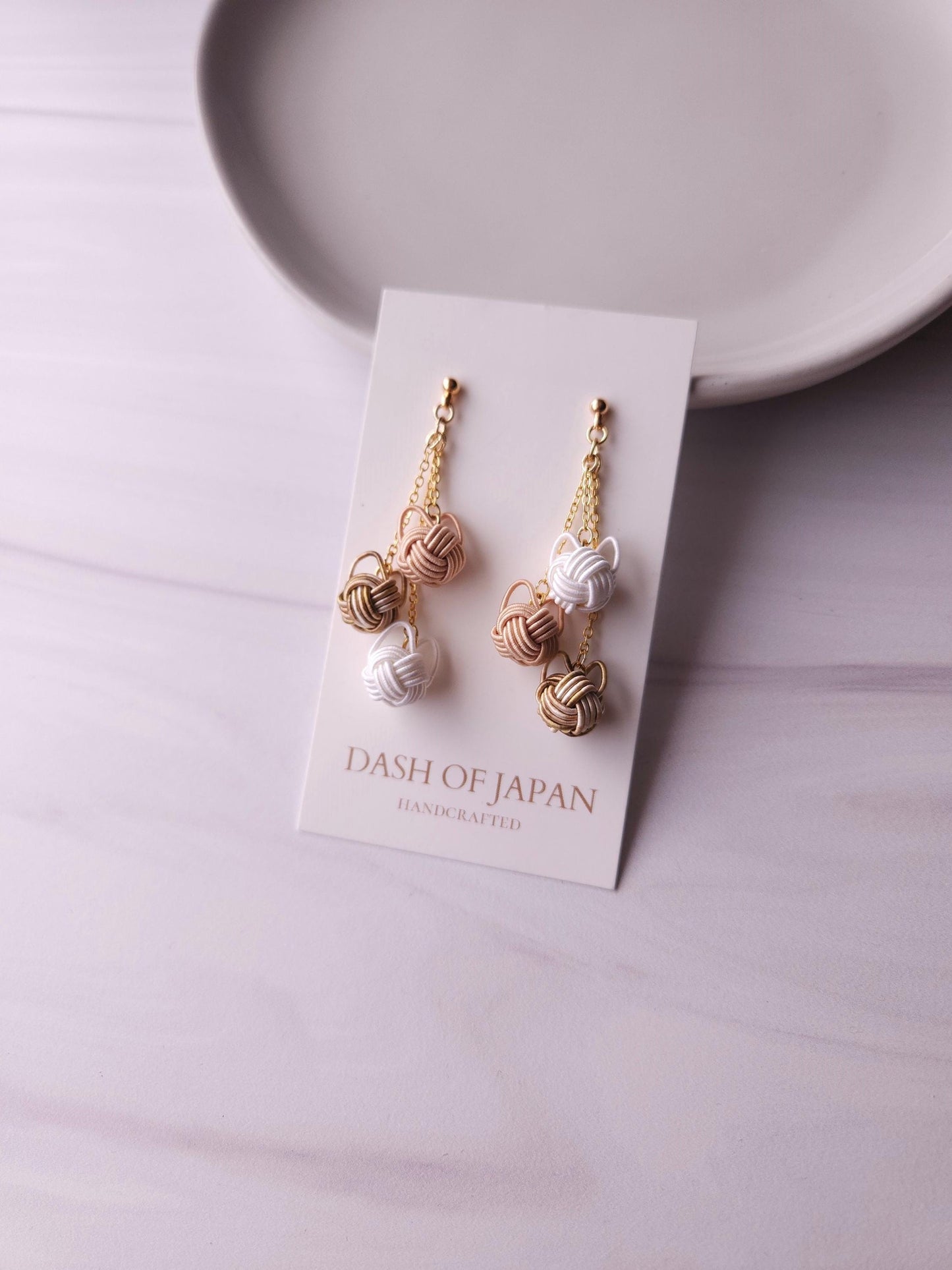 Cat Dangle Earrings - Brown Beige Tabby Cat