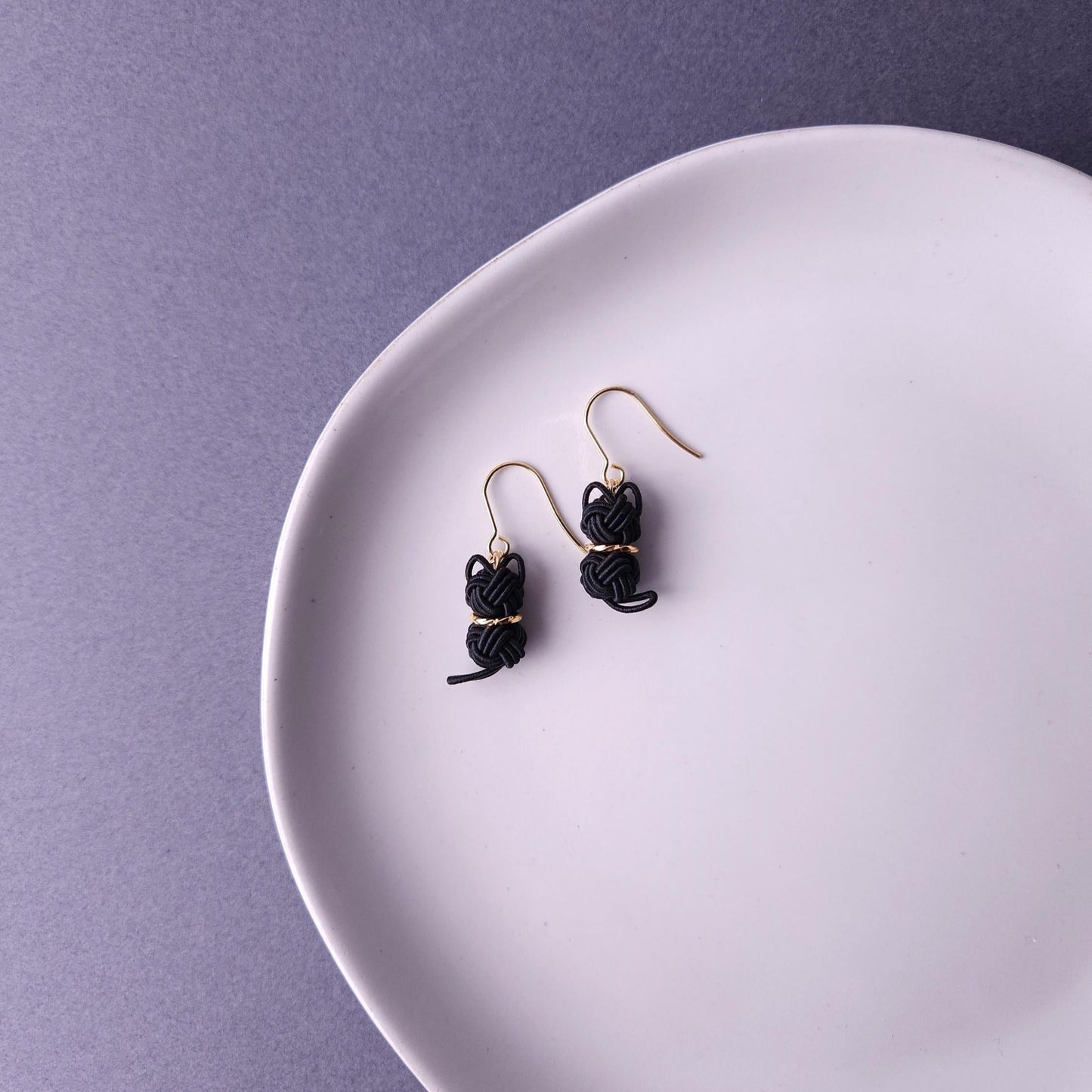 Cat Earrings - Black