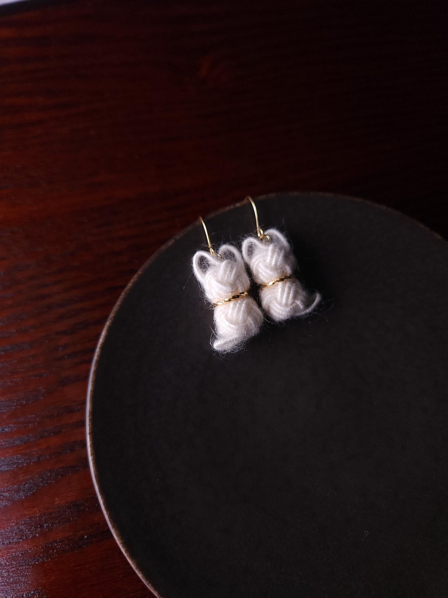 Fluffy Cat Earrings - White