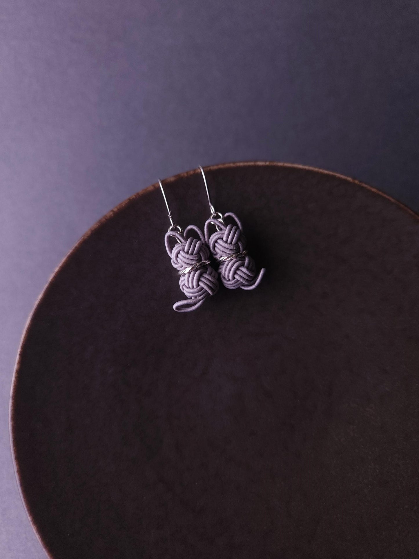 Cat Earrings - Gray
