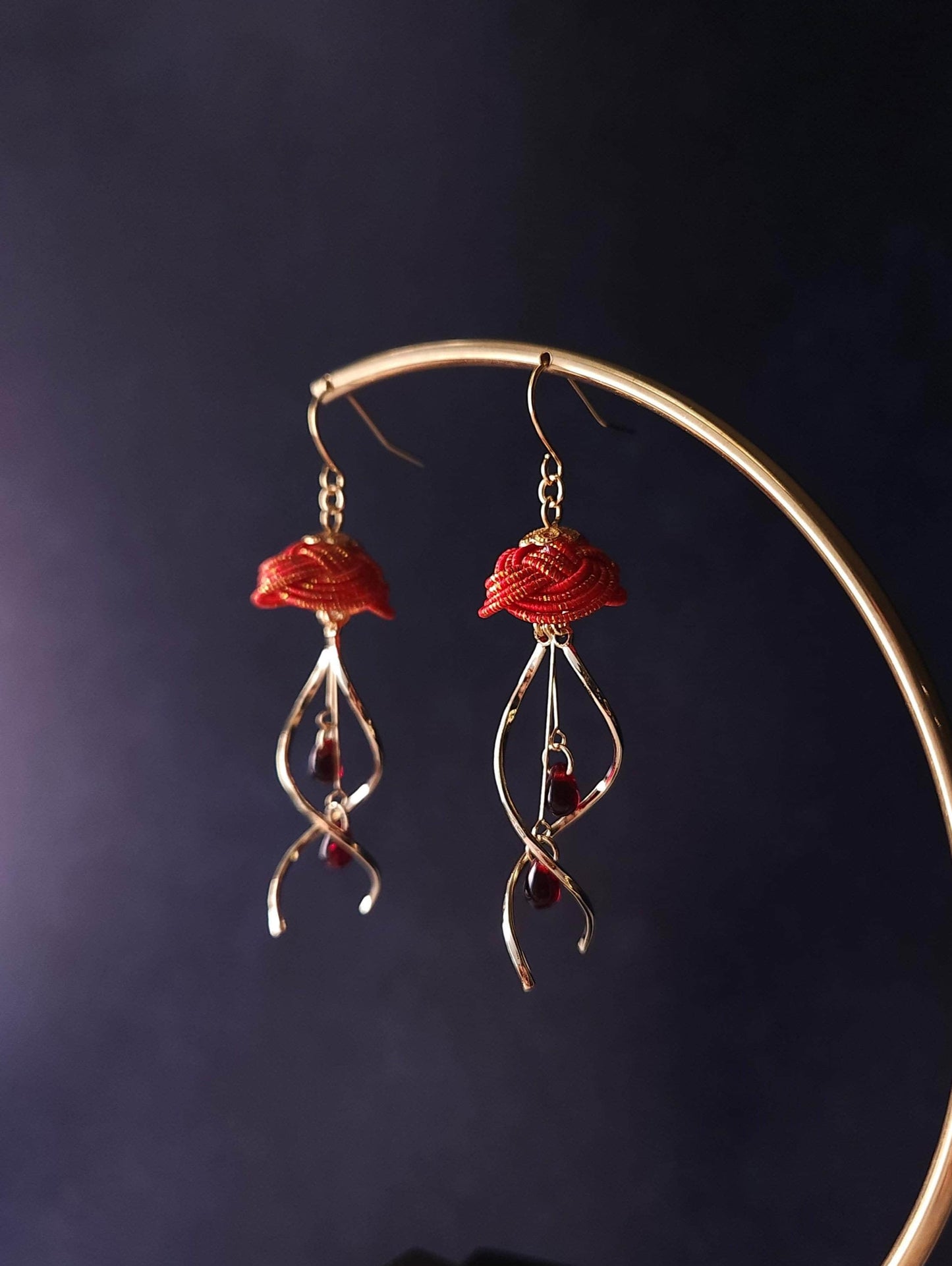 Jellyfish - Red with Gold