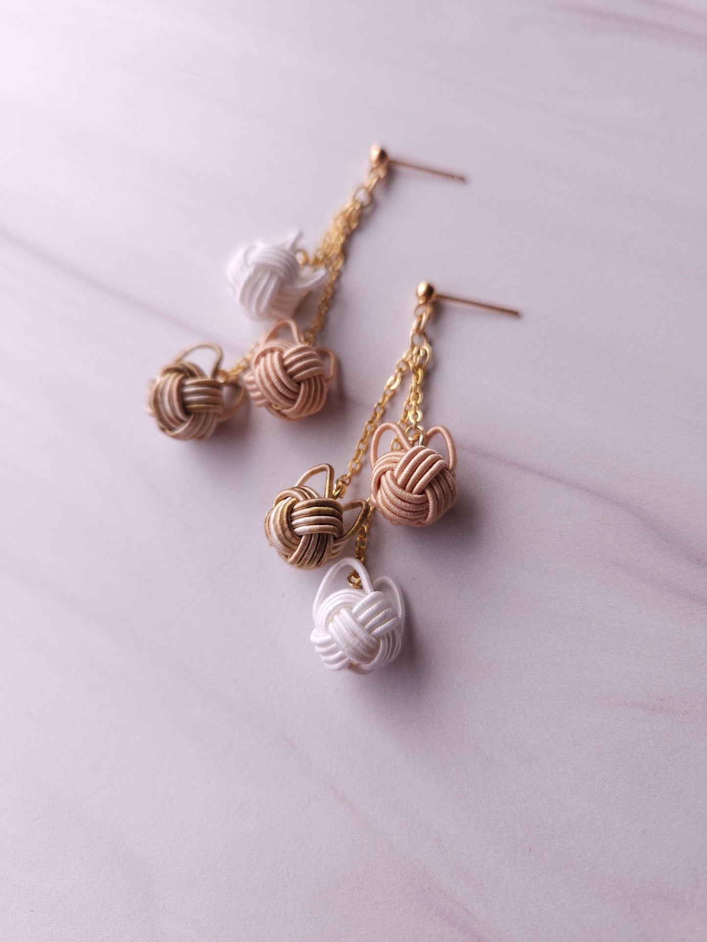 Cat Dangle Earrings - Brown Beige Tabby Cat