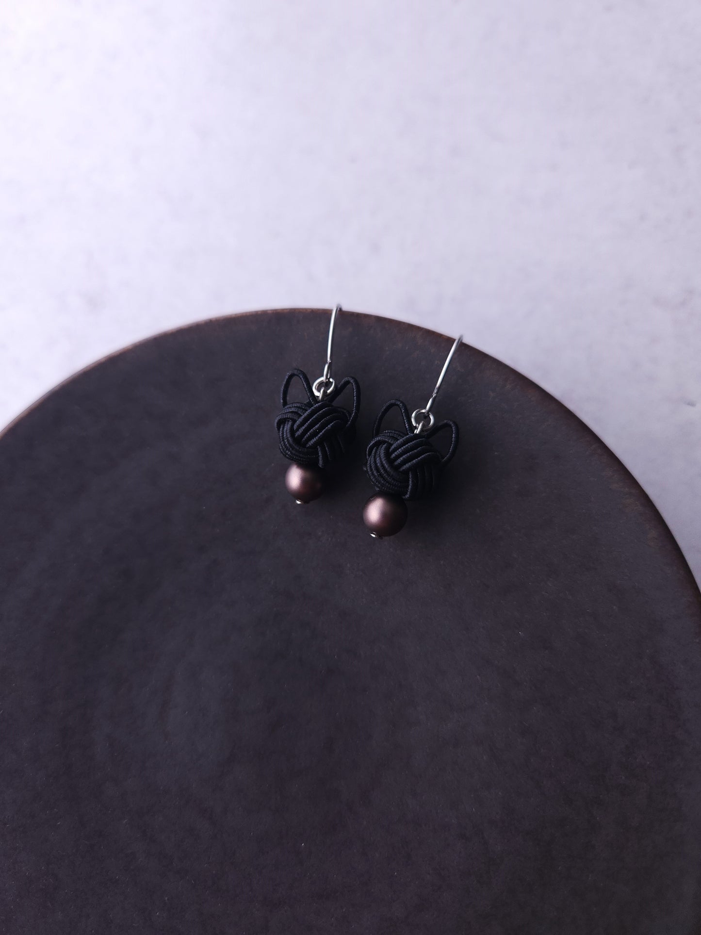 Cat Head Earrings - Black