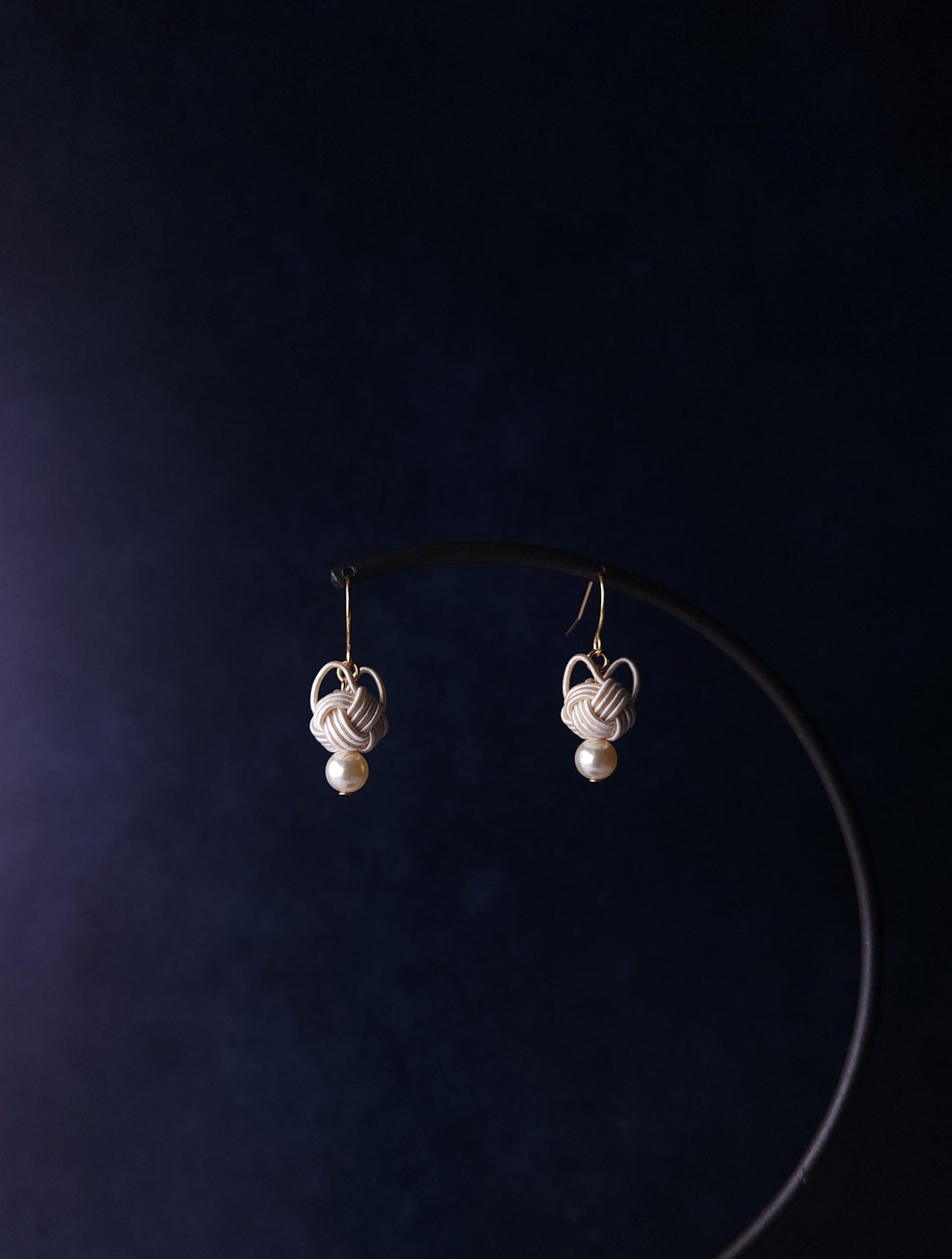 Cat Head Earrings - White