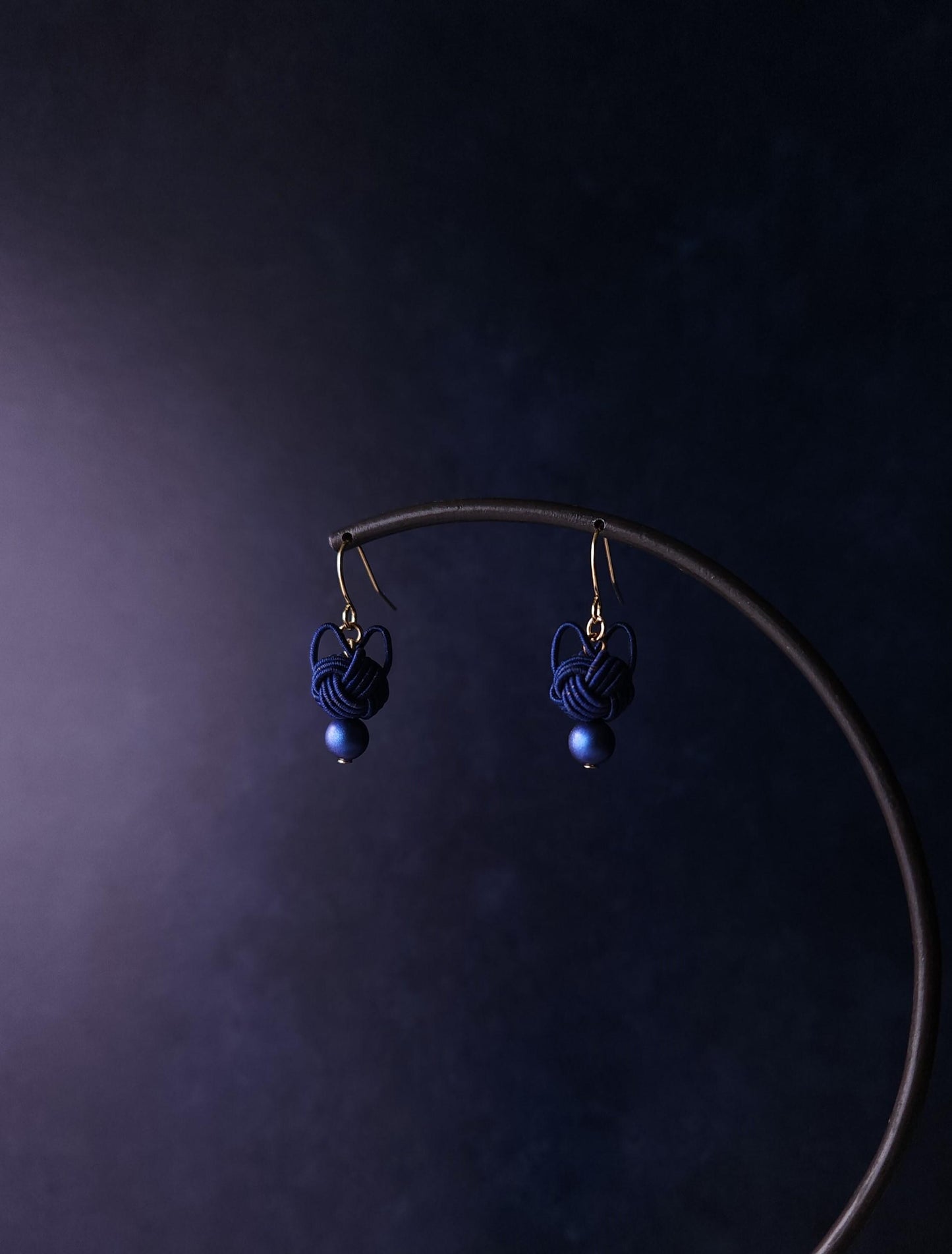 Cat Head Earrings - Navy Blue