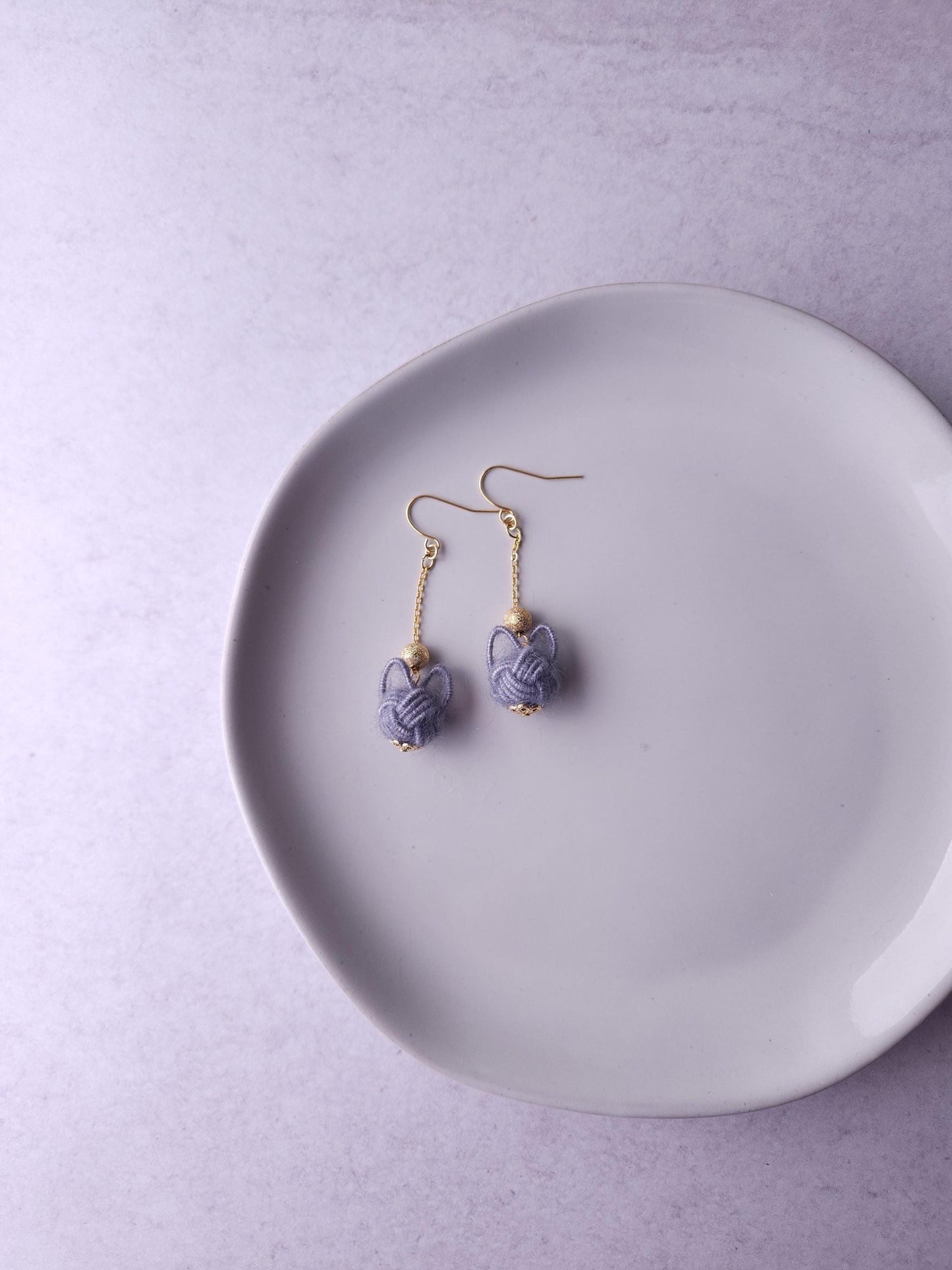 Fluffy Cat Long Earrings - Gray