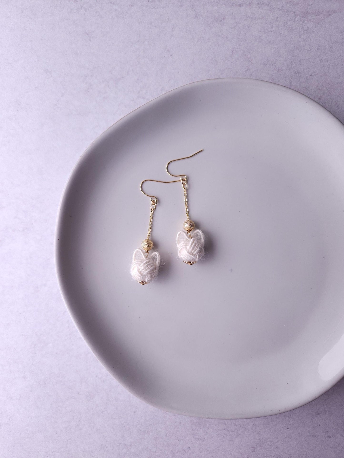 Fluffy Cat Long Earrings - White