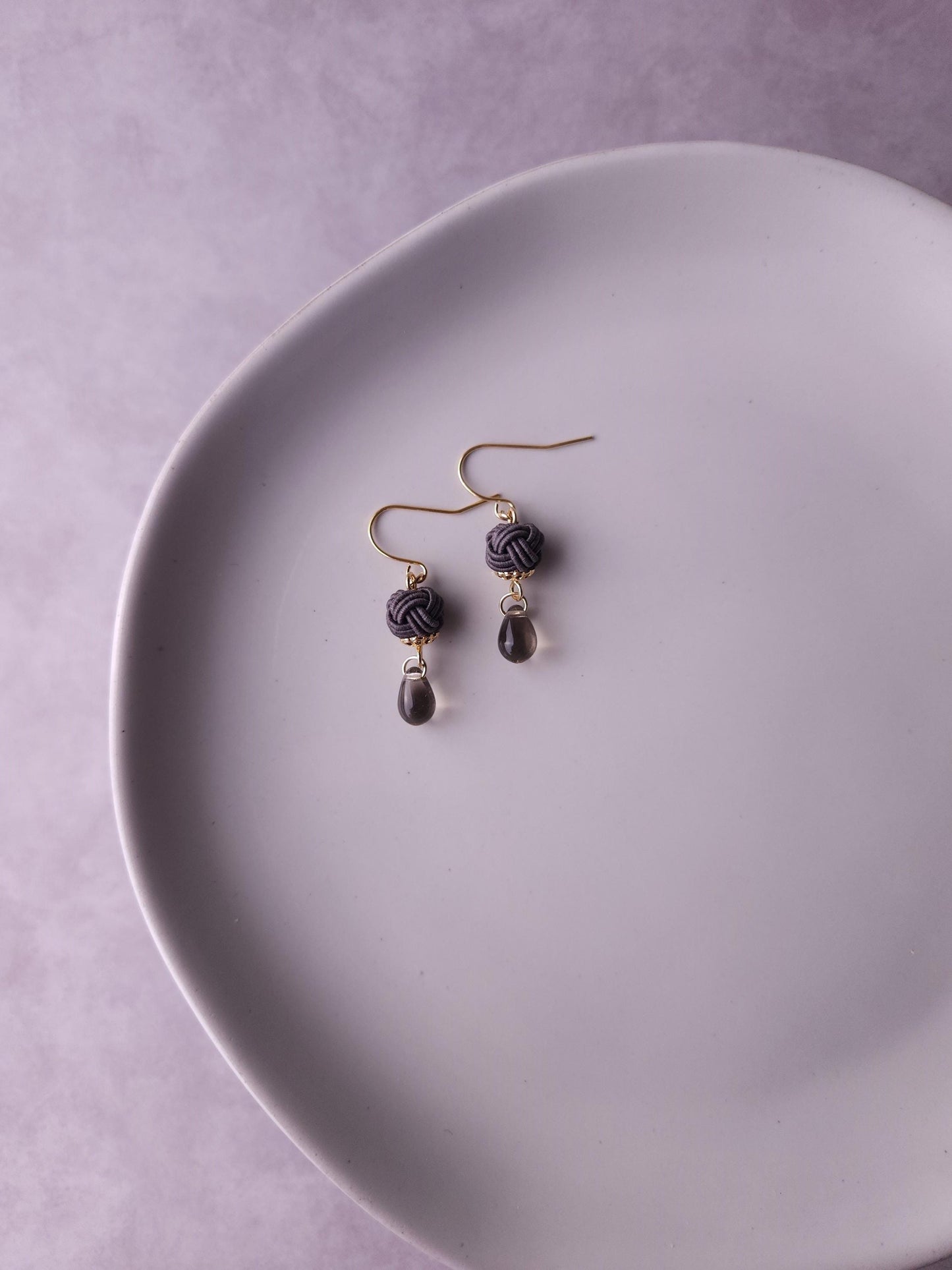 Simple Drop Earrings - Charcoal gray