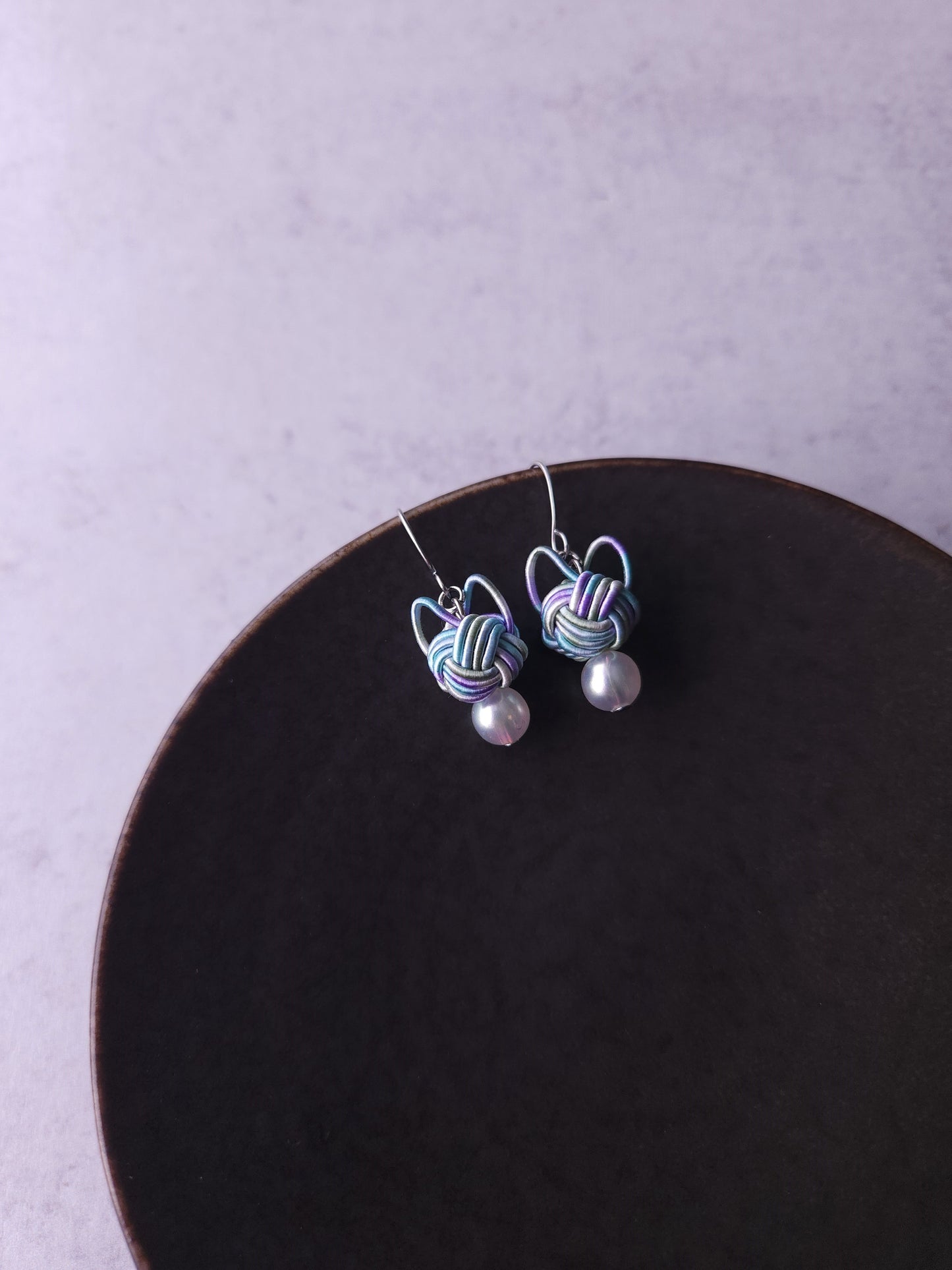 Cat Head Earrings - Hydrangea Blue