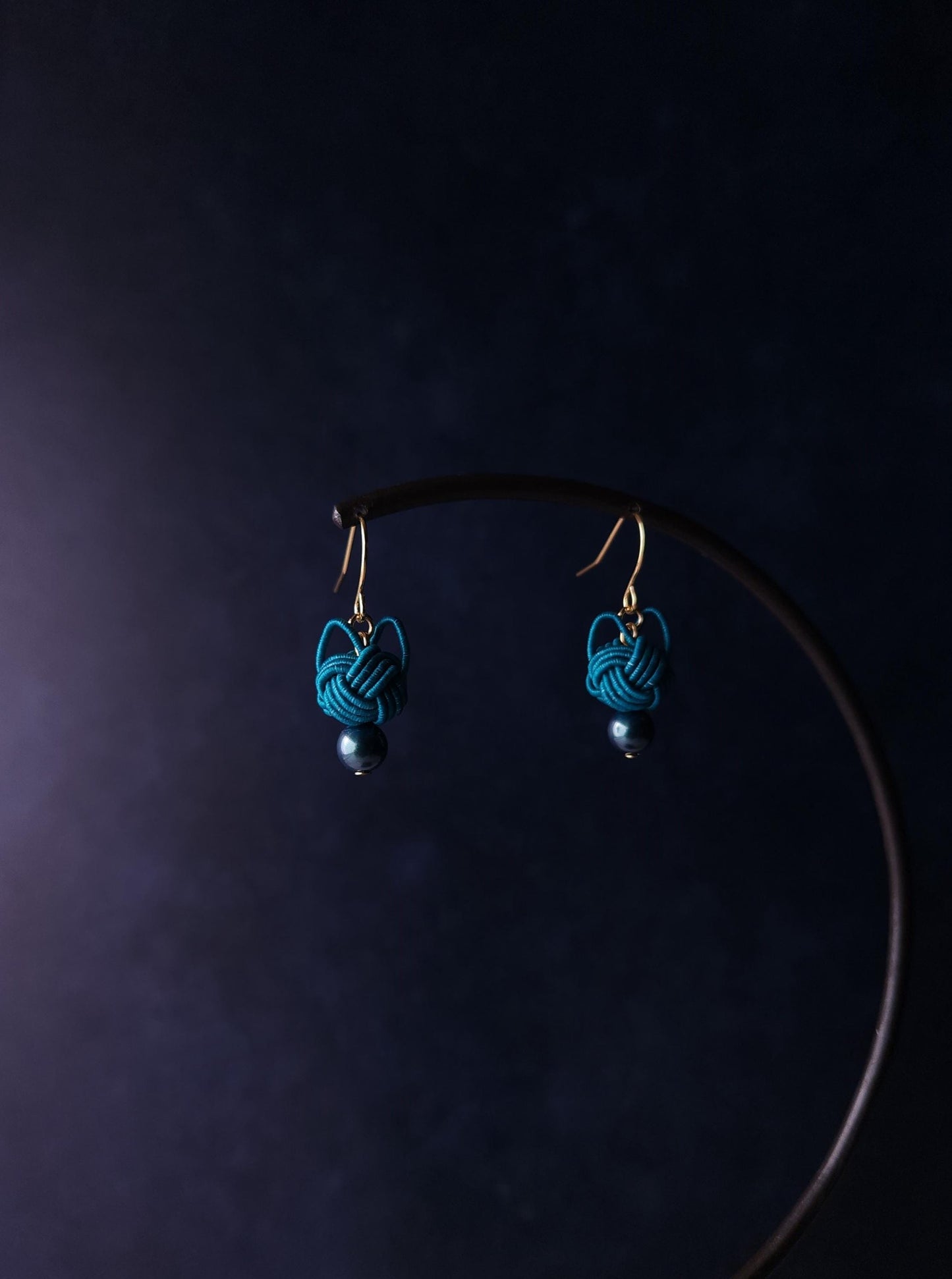 Cat Head Earrings - Peacock Green